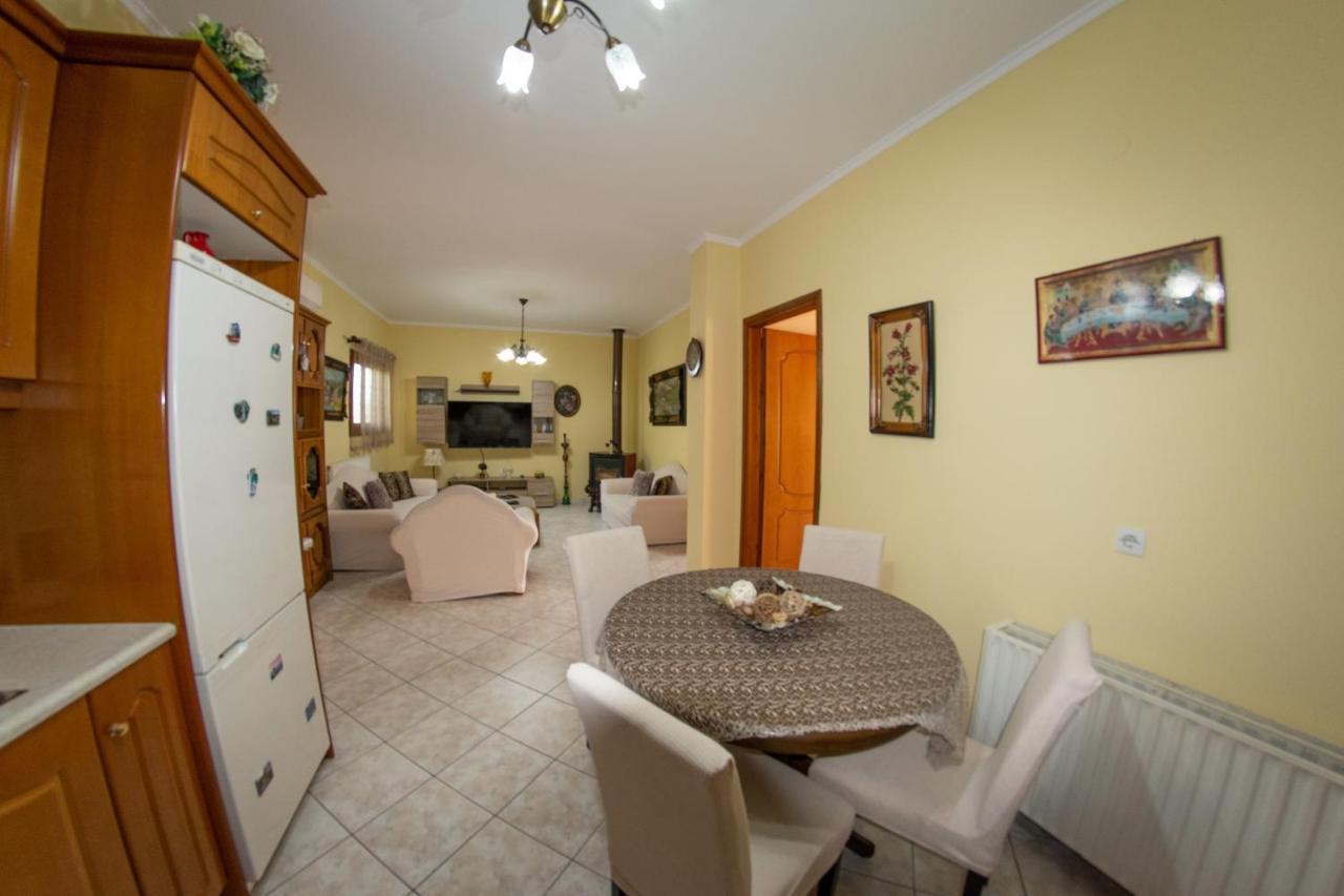 Kapetanios Apartments Agios Stefanos Avliotes  Екстериор снимка