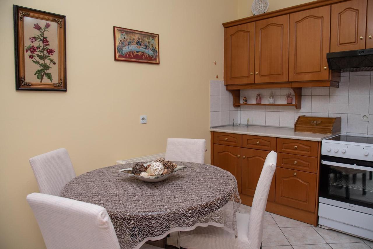 Kapetanios Apartments Agios Stefanos Avliotes  Екстериор снимка