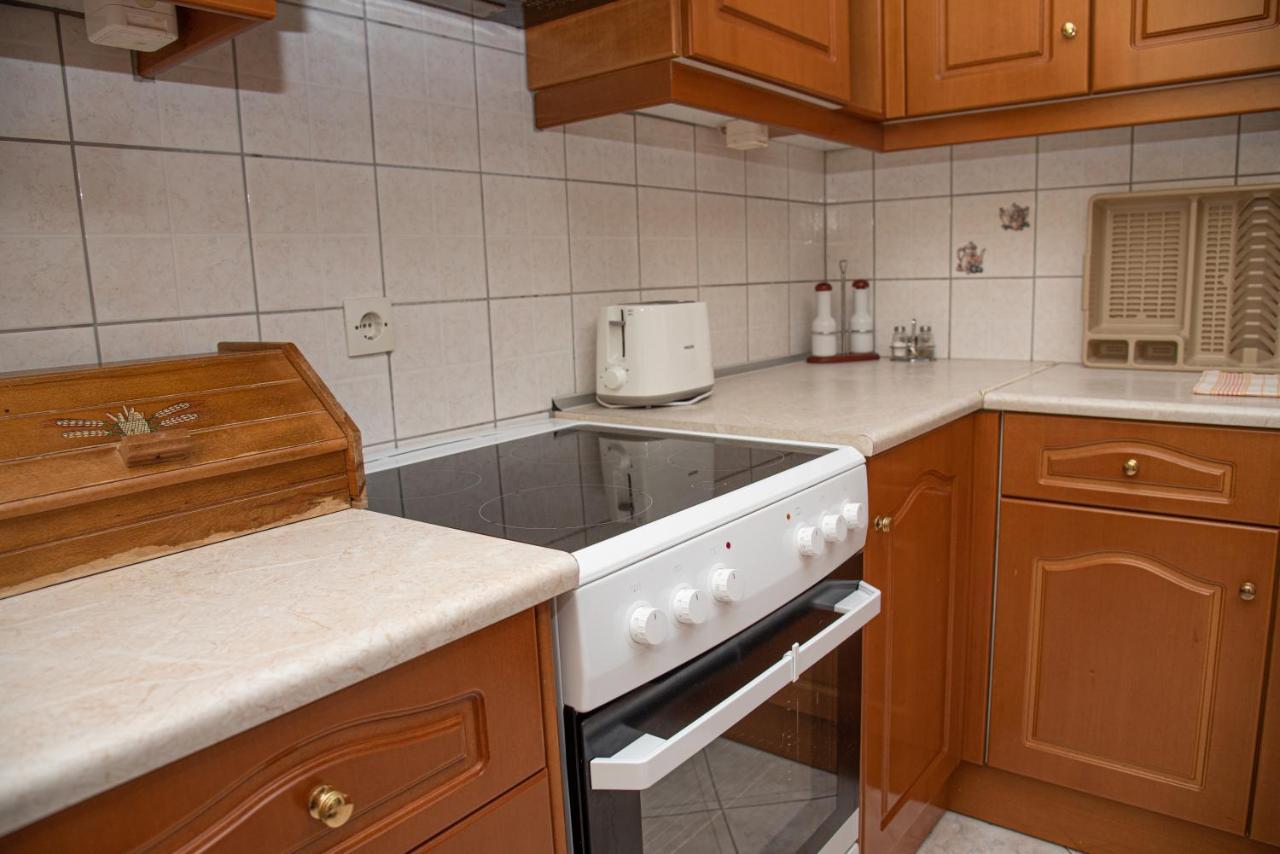 Kapetanios Apartments Agios Stefanos Avliotes  Екстериор снимка