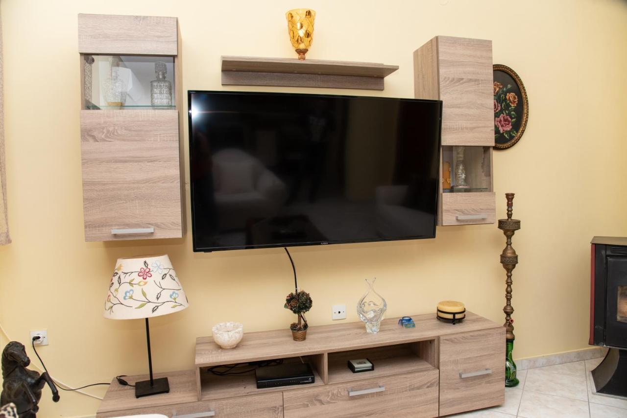 Kapetanios Apartments Agios Stefanos Avliotes  Екстериор снимка