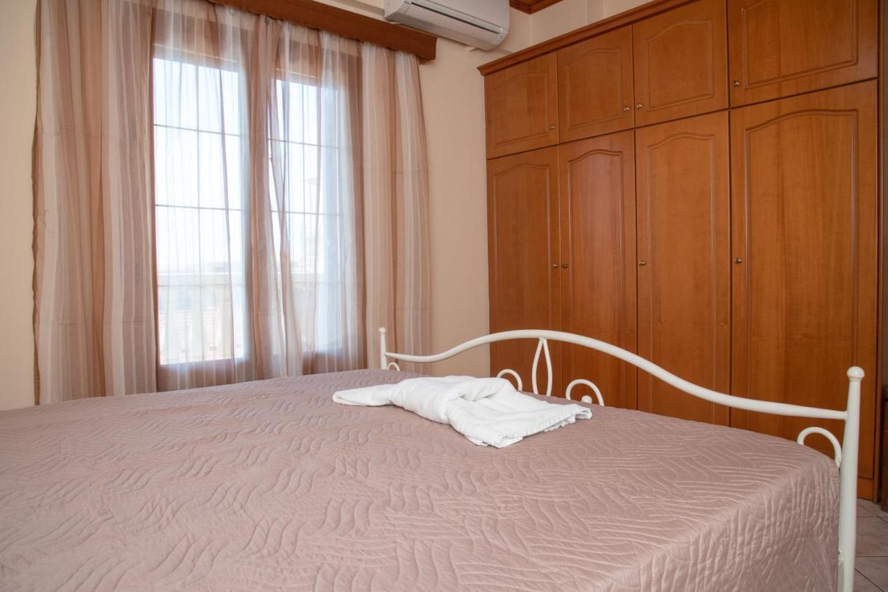 Kapetanios Apartments Agios Stefanos Avliotes  Екстериор снимка