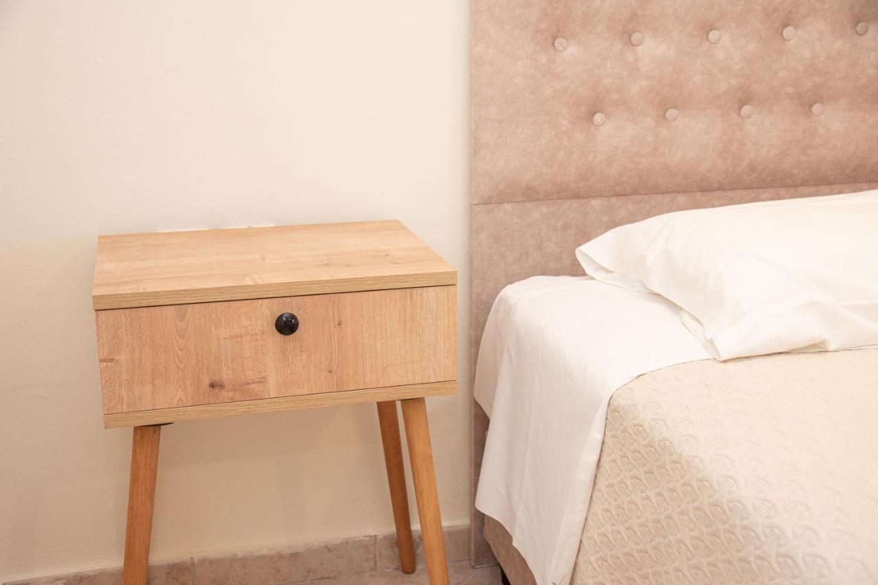 Kapetanios Apartments Agios Stefanos Avliotes  Екстериор снимка